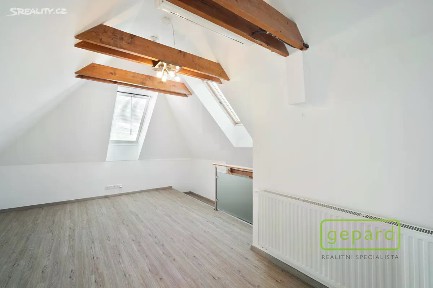 Pronájem bytu 2+kk 71 m² Perucká, Praha - Vinohrady