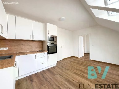 Pronájem bytu 2+kk 35 m² U staré studánky, Praha - Dubeč