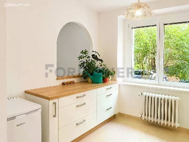 Pronájem bytu 3+1 77 m² Radbuzská, Praha - Čakovice