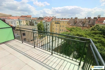 Pronájem bytu 2+kk 84 m² Záhřebská, Praha - Vinohrady