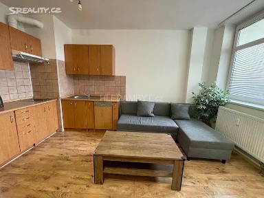 Pronájem bytu 1+kk 32 m² Trnkovo náměstí, Praha - Hlubočepy