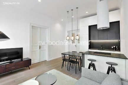 Pronájem bytu 2+kk 54 m² Korunní, Praha - Vinohrady