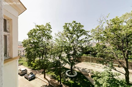 Pronájem bytu 2+kk 39 m² Rybalkova, Praha - Vršovice