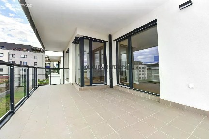 Pronájem bytu 3+kk 106 m² Za Pískovnou, Praha - Dolní Chabry