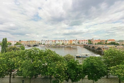 Pronájem bytu 2+1 81 m² Janáčkovo nábřeží, Praha - Smíchov