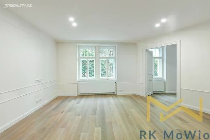 Pronájem bytu 4+kk 120 m² náměstí Jiřího z Poděbrad, Praha - Vinohrady