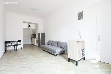 Pronájem bytu 2+kk 41 m² Neklanova, Praha - Vyšehrad