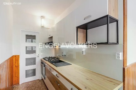 Pronájem bytu 3+1 72 m² Nad lesním divadlem, Praha - Braník