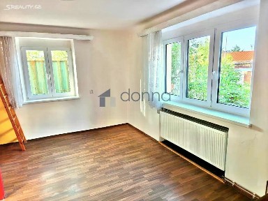 Pronájem bytu 3+1 116 m² Betáňská, Praha - Libuš