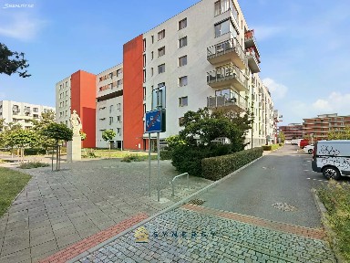 Pronájem bytu 1+kk 44 m² Vorařská, Praha - Modřany