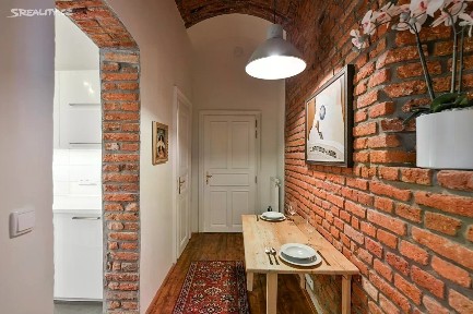 Pronájem bytu 1+1 33 m² Hálkova, Praha - Nové Město