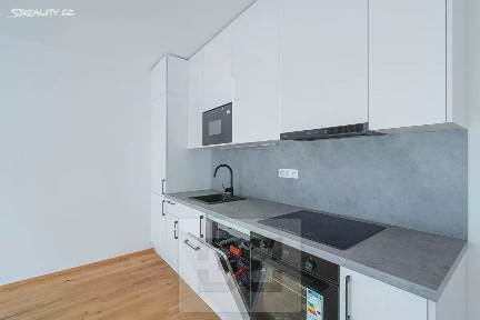 Pronájem bytu 1+kk 43 m² Starokošířská, Praha - Košíře