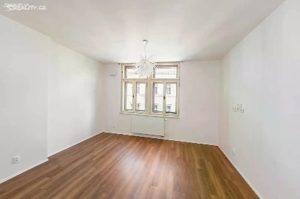 Pronájem bytu 3+kk 69 m² Staropramenná, Praha - Smíchov
