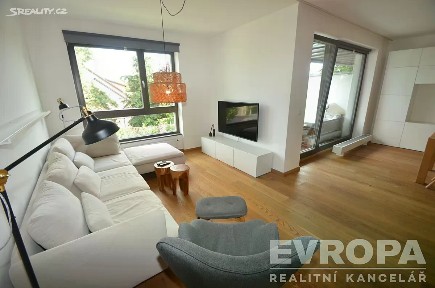 Pronájem bytu 3+kk 98 m² Na Křtině, Praha - Újezd u Průhonic