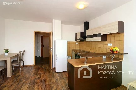 Pronájem bytu 2+kk 46 m² Bryksova, Praha - Černý Most