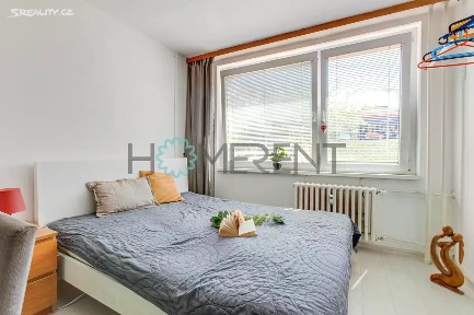 Pronájem bytu 2+kk 43 m² Generála Janouška, Praha - Černý Most