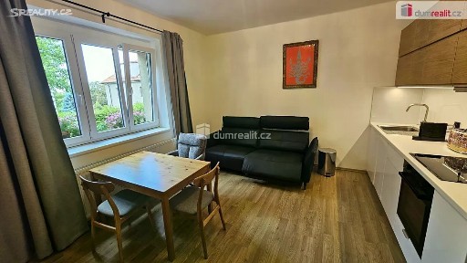 Pronájem bytu 2+kk 37 m² Na stráži, Praha - Libeň