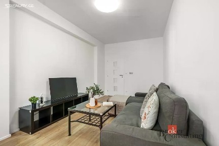 Pronájem bytu 3+1 62 m² Mráčkova, Praha - Modřany