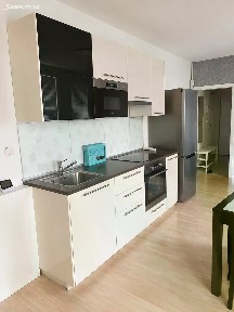 Pronájem bytu 1+kk 37 m² Raichlova, Praha - Stodůlky