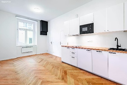 Pronájem bytu 1+kk 24 m² Velehradská, Praha - Vinohrady