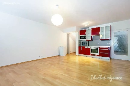 Pronájem bytu 1+kk 44 m² Skloněná, Praha - Vysočany