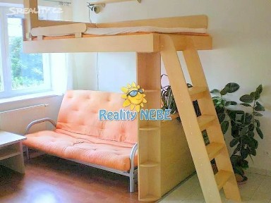 Pronájem bytu 1+kk 41 m² Boloňská, Praha - Horní Měcholupy