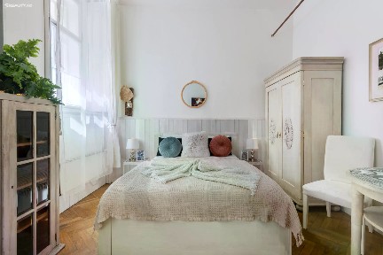 Pronájem bytu 1+kk 35 m² Truhlářská, Praha - Nové Město