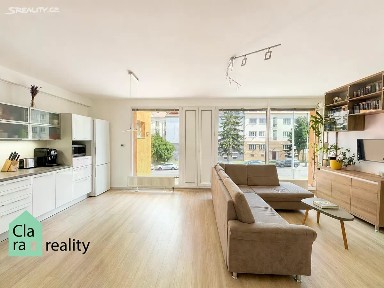 Pronájem bytu 3+kk 72 m² Jeremenkova, Praha - Podolí