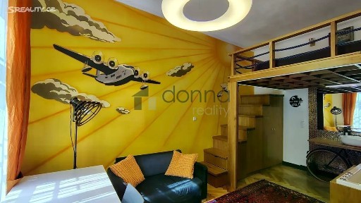 Pronájem bytu 1+1 32 m² Hálkova, Praha - Nové Město