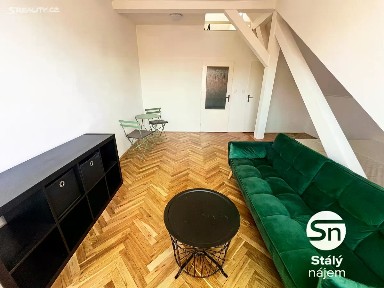 Pronájem bytu 2+1 52 m² Jindřicha Plachty, Praha - Smíchov