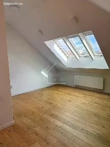 Pronájem bytu 3+kk 124 m² Třebízského, Praha - Vinohrady