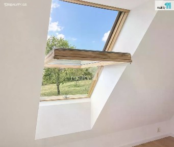 Pronájem bytu 2+kk 64 m² Českobrodská, Praha - Hrdlořezy