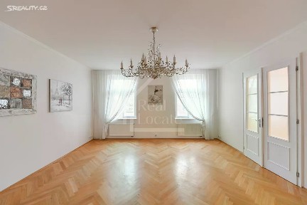 Pronájem bytu 4+1 127 m² Belgická, Praha - Vinohrady