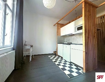 Pronájem bytu 1+kk 26 m² Za Pohořelcem, Praha - Střešovice