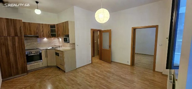 Pronájem bytu 2+kk 44 m² V Háji, Praha - Holešovice