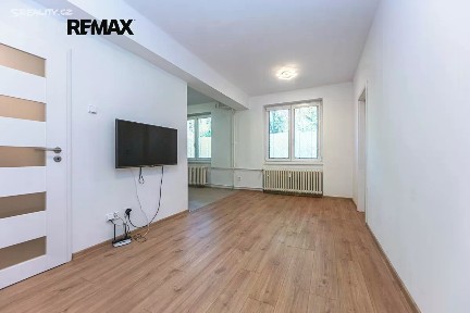 Pronájem bytu 2+kk 47 m² Šumberova, Praha - Veleslavín