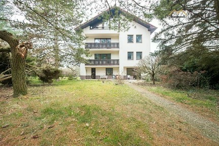 Pronájem bytu 3+1 123 m² Pod hájovnou, Praha - Nebušice