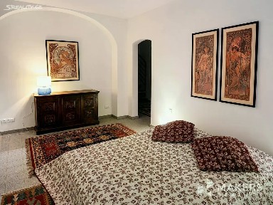Pronájem bytu 2+kk 73 m² Vlašská, Praha - Malá Strana
