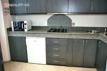 Pronájem bytu 2+1 73 m² Vlašská, Praha - Malá Strana