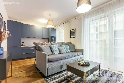 Pronájem bytu 1+kk 32 m² Ramonova, Praha - Strašnice