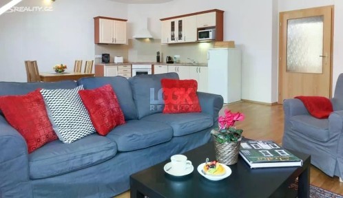 Pronájem bytu 2+kk 70 m² Na Kozačce, Praha - Vinohrady