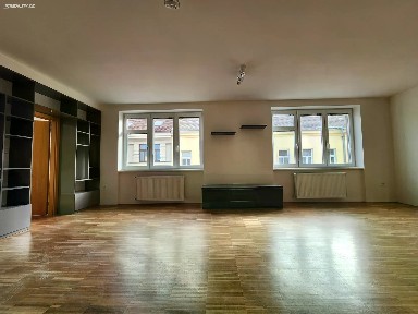 Pronájem bytu 3+1 80 m² Jana Masaryka, Jihlava