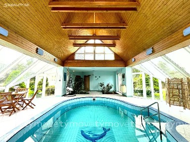 Prodej rodinného domu 370 m², pozemek 2117 m² Okružní, Přelouč