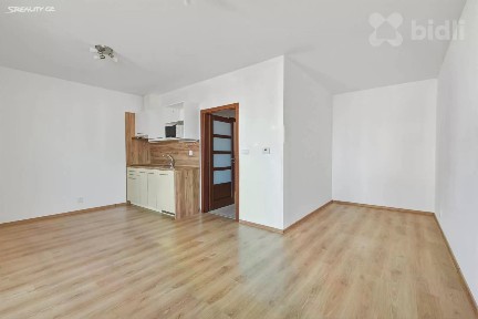 Prodej bytu 1+kk 33 m² Uherova, Chýně