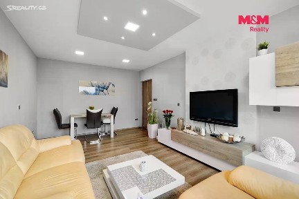 Prodej bytu 4+1 75 m² Cyrila Boudy, Slaný