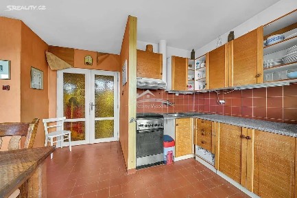 Prodej rodinného domu 200 m², pozemek 357 m²
