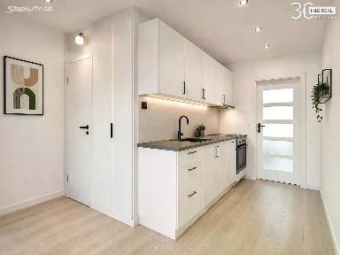 Prodej bytu 3+1 73 m² Ohrada, Vsetín