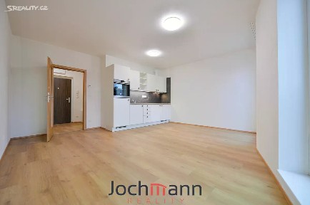 Pronájem bytu 1+kk 34 m² Dobrovodská, České Budějovice - České Budějovice 5
