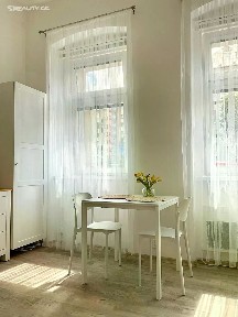 Pronájem bytu 1+kk 22 m² Závodu míru, Karlovy Vary - Stará Role