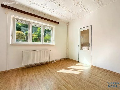Prodej rodinného domu 260 m², pozemek 918 m²